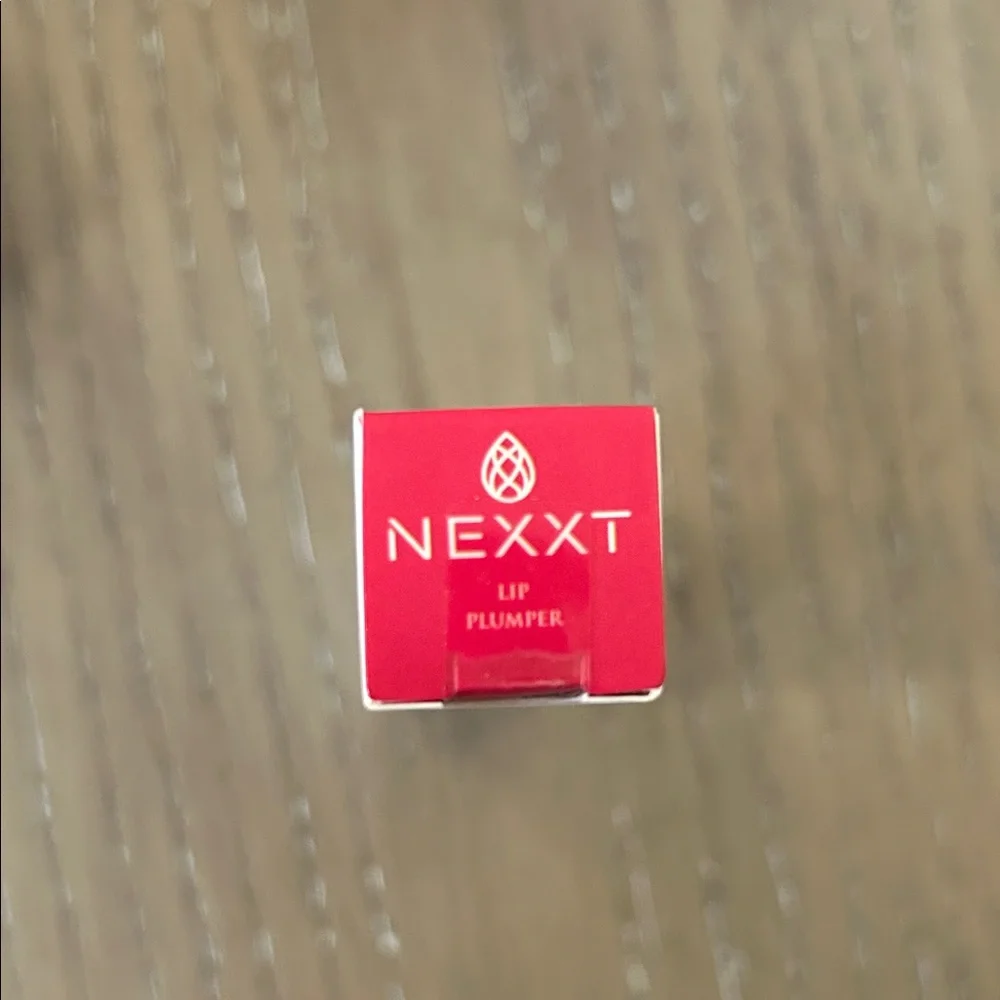 Nexx Lip Plumper - Vibrant Pink